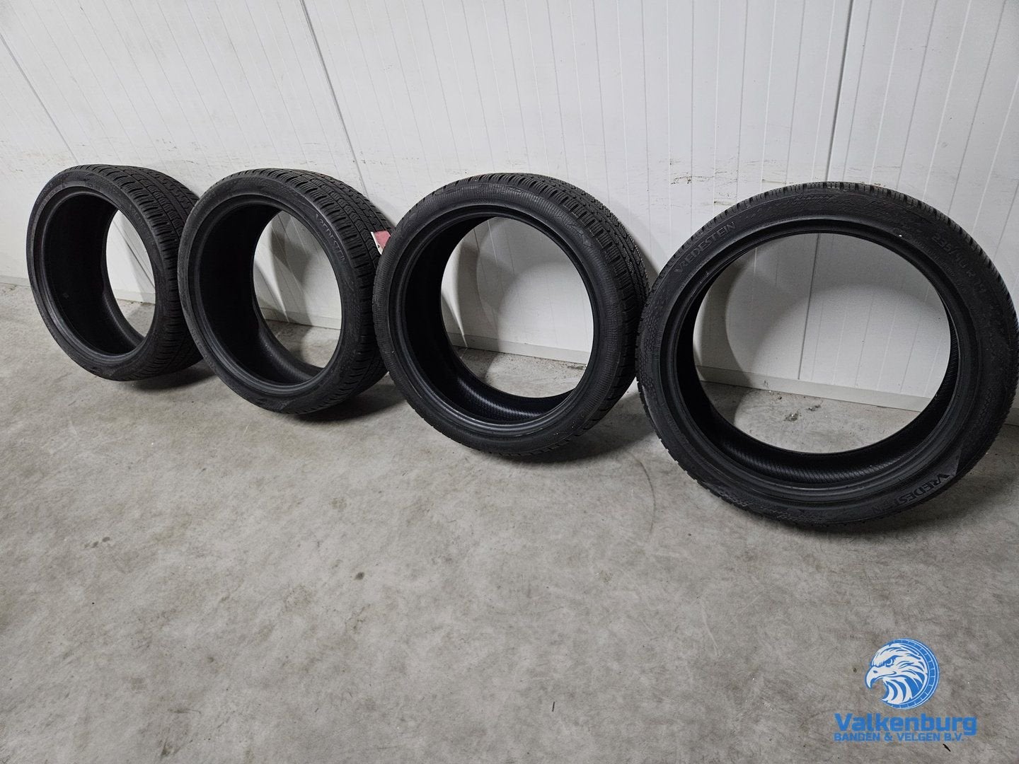 6-7mm! AllSeasonBanden 235/40R19 Vredestein Quatrac 5, 19 inch, Gebruikt, -, -