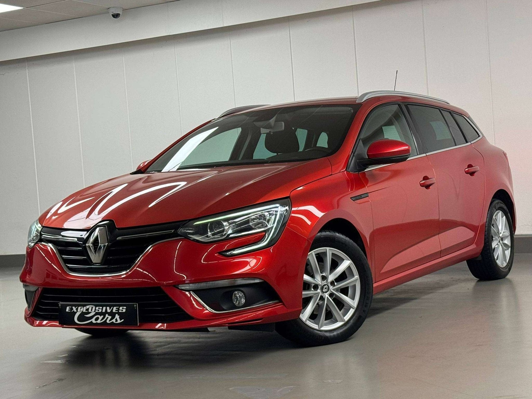 Renault Mégane SW 1.2 TCE 132 CV LIMITED EDC ! 75000 KM ! 1, Automaat, Stof, 5 deurs, 97 kW