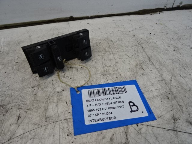 COMMUTATEUR Seat Leon (1P1) (01-2005/08-2013) (1K4959857A), Utilisé, Seat