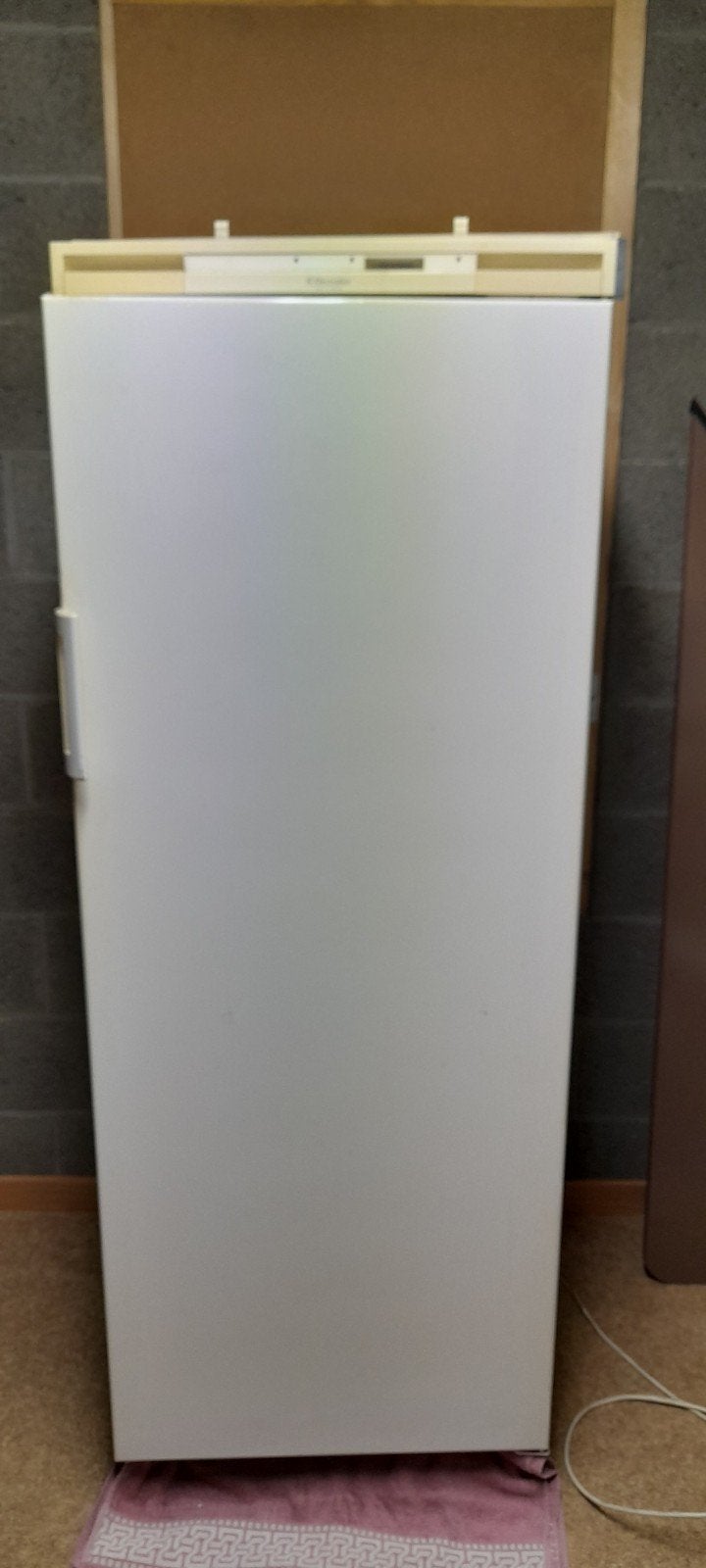 diepvries kastmodel, Elektronische apparatuur, Gebruikt, Minder dan 60 cm, 140 tot 160 cm, Vrijstaand