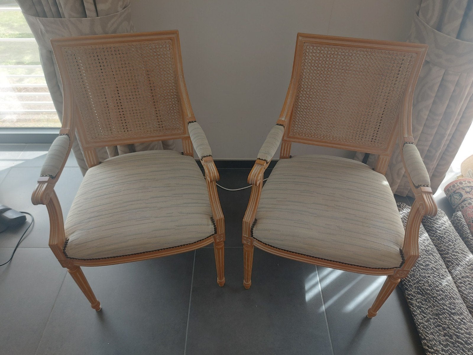 lodewijk xvI stijl met gecanneerde rugleuning, Antiek en Kunst, Ophalen
