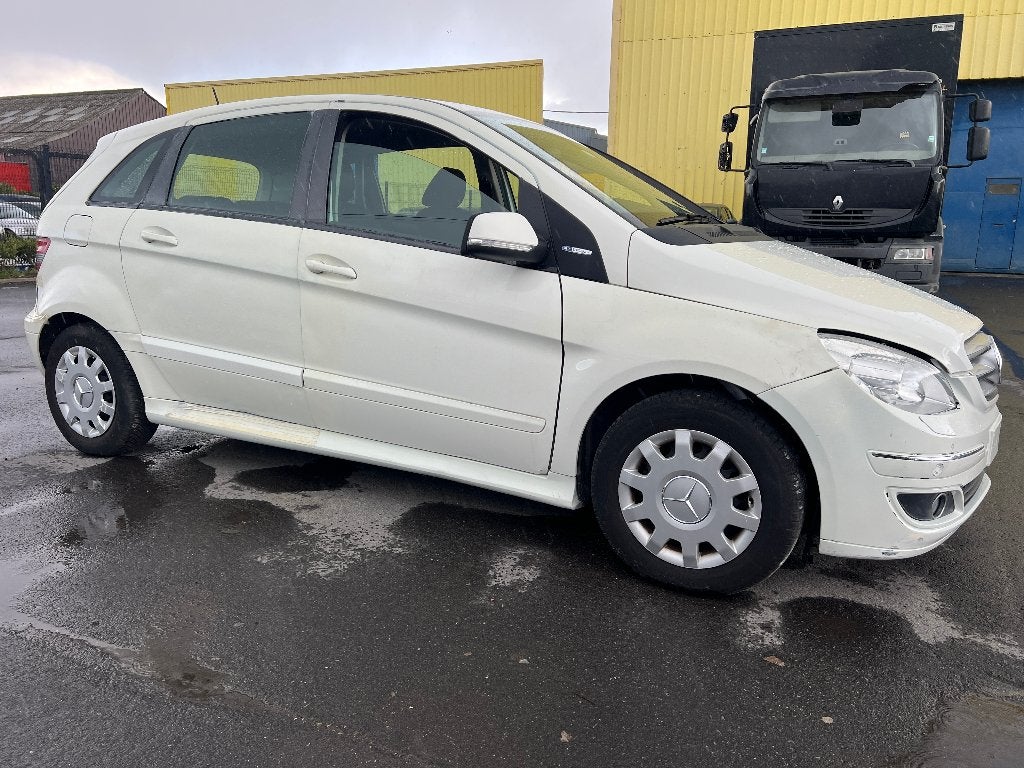 Mercedes Benz B160 1.5 Essence, Auto's, Mercedes-Benz, Bedrijf, 5 deurs, B-Klasse, 5 zetels