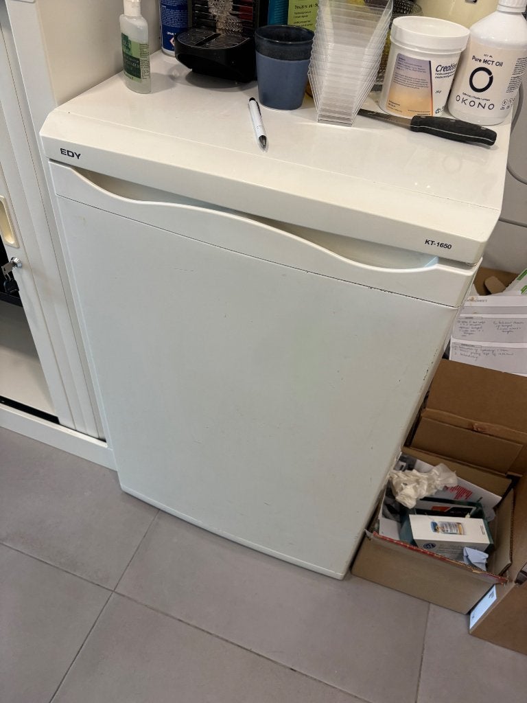 Koelkast Beko, Elektronische apparatuur, 75 tot 100 liter, 45 tot 60 cm, Ophalen, 85 tot 120 cm