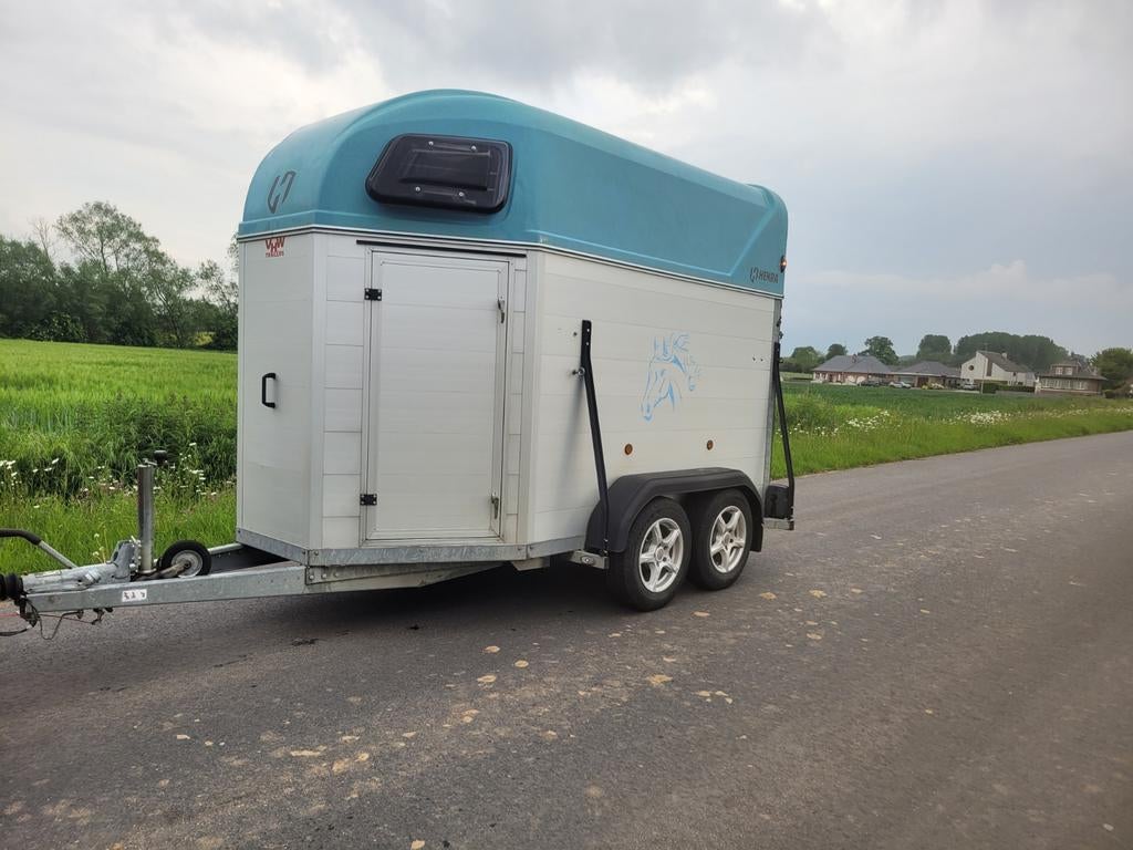 Paardetrailer, Ophalen