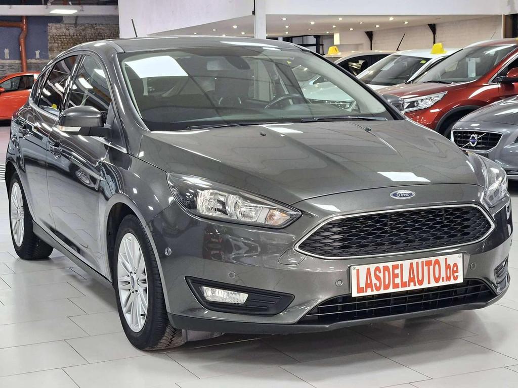 Ford Focus 1.0 EcoBoost Auto Park Assist Carplay Android Att, Stof, Gebruikt, Bedrijf, 5 deurs