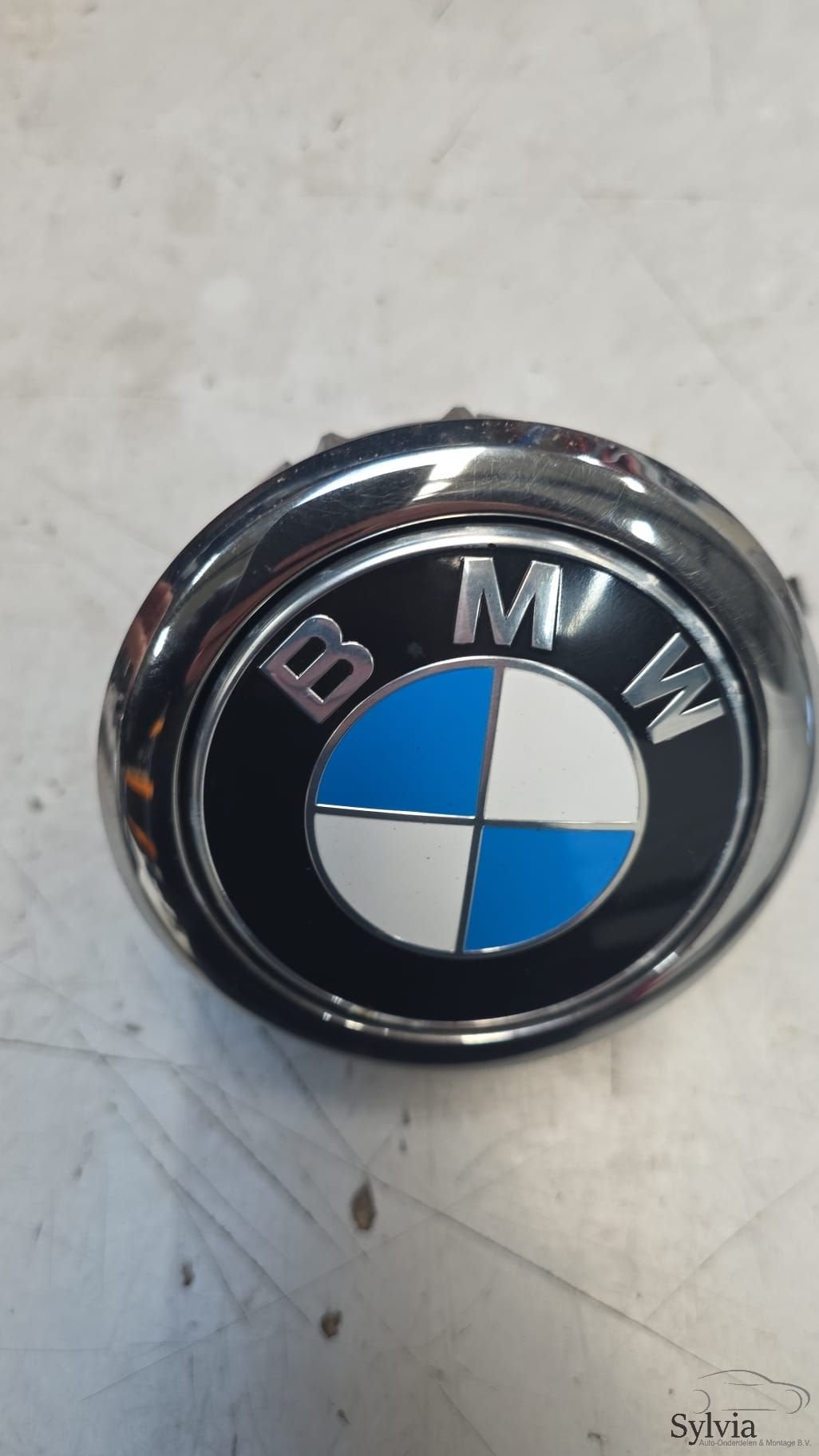 Achterklepbediening met embleem BMW 1 / X2 / X4 serie F20 F2, Gebruikt, -, -, Ophalen of Verzenden