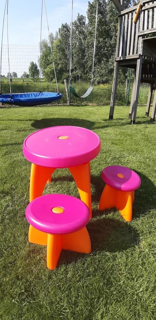 Table pour enfants avec chaises, Enlèvement, Comme neuf