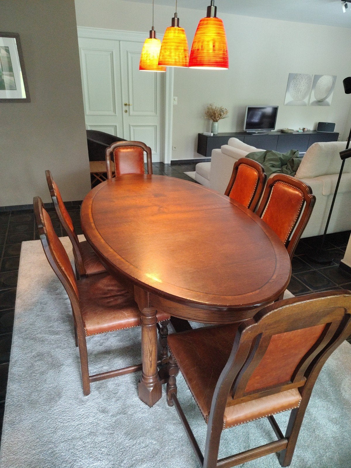 Eiken tafel met inleg werk, Ophalen