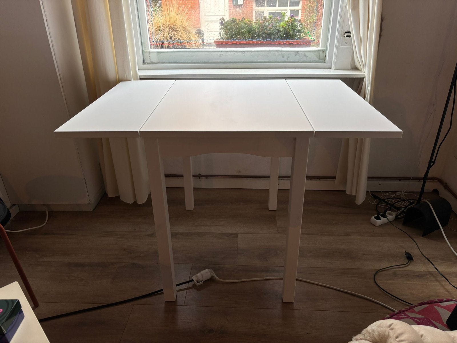 Eettafel met 3 stoelen, IKEA, Huis en Inrichting, Tafels | Eettafels, Ophalen, Zo goed als nieuw