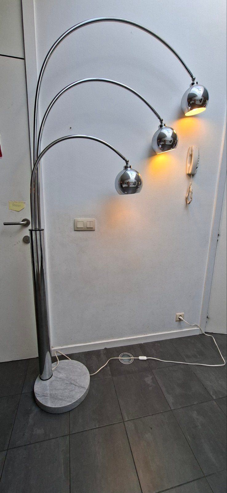 Lampe à arc XL - Eyeball 3 points - Base en marbre, Maison & Meubles, Lampes | Lampadaires, Enlèvement