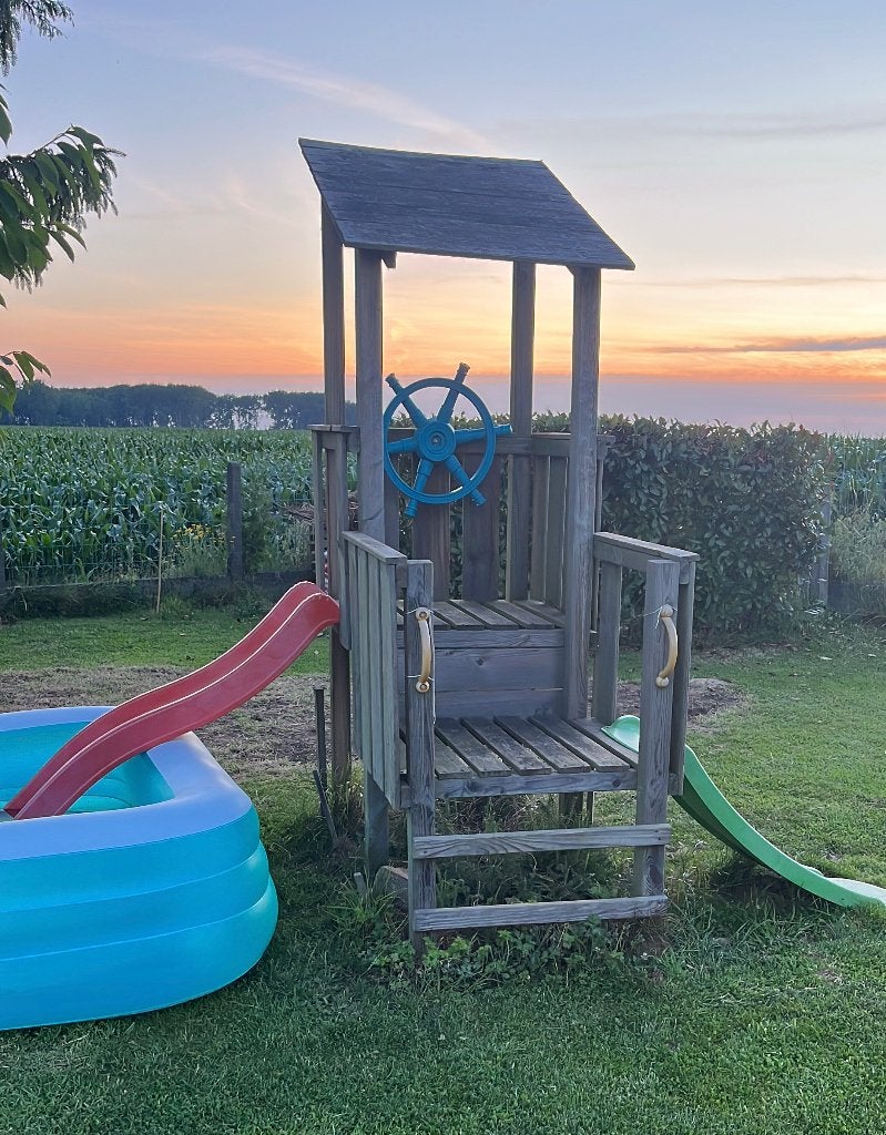 Houten speeltuig, Enlèvement, Utilisé, Toboggan