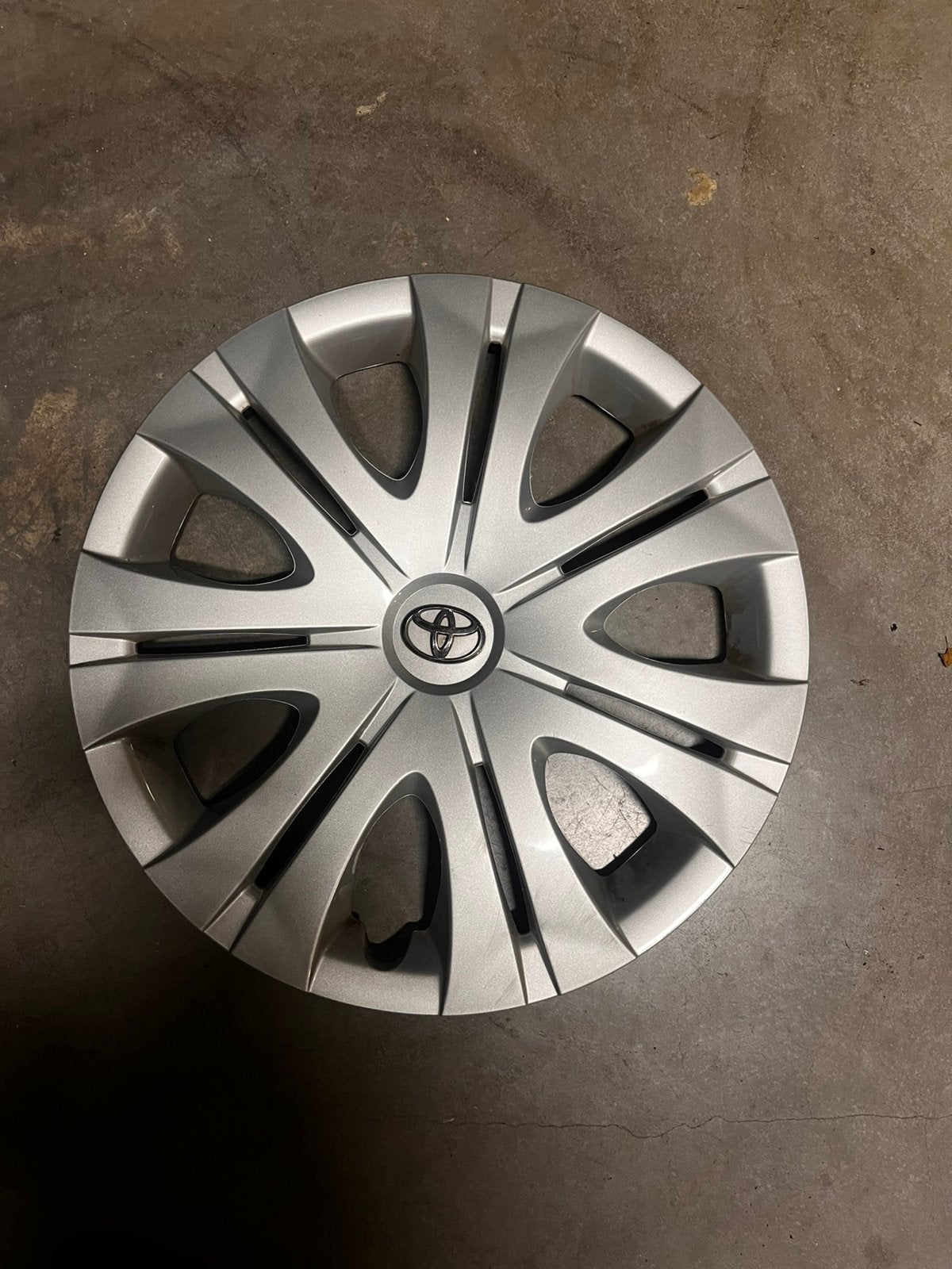 Toyota wieldeksel, Enlèvement ou Envoi, Utilisé