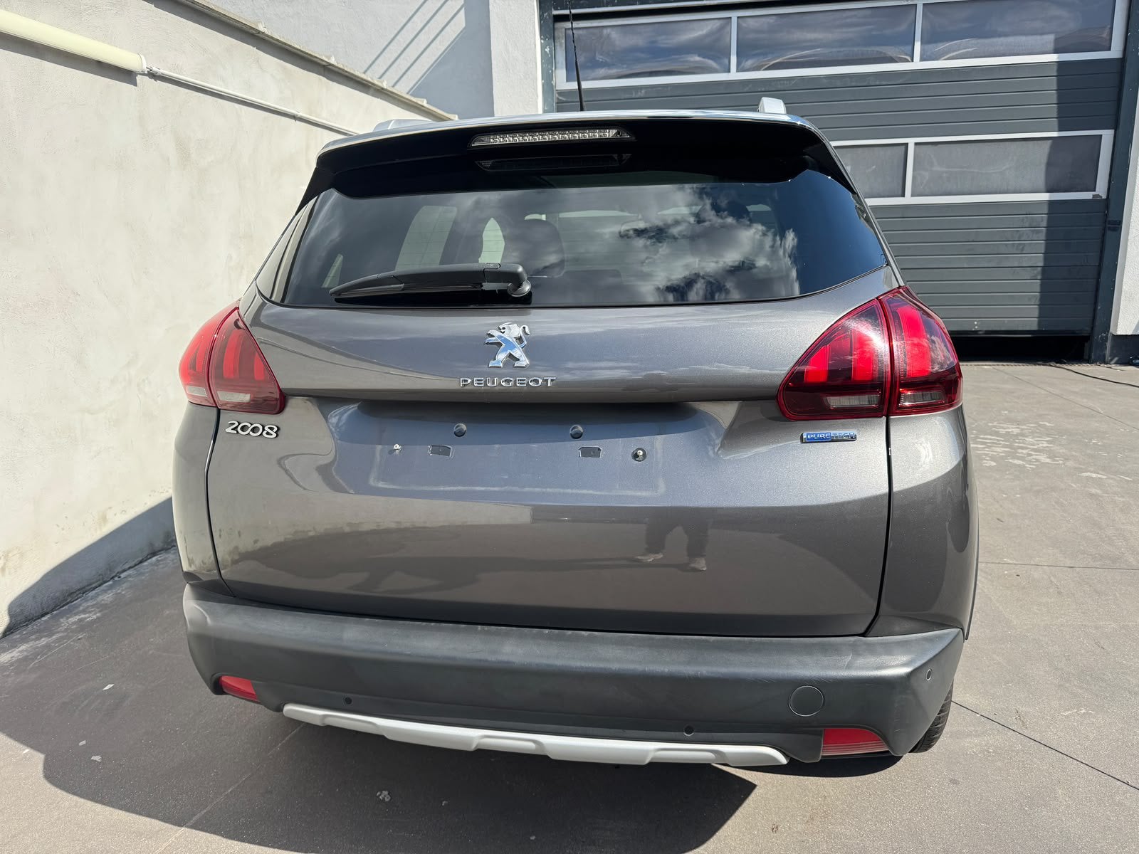 Peugeot 2008 1.2 Benzine Allure, Auto's, Euro 6, Bedrijf, Handgeschakeld, 1200 cc
