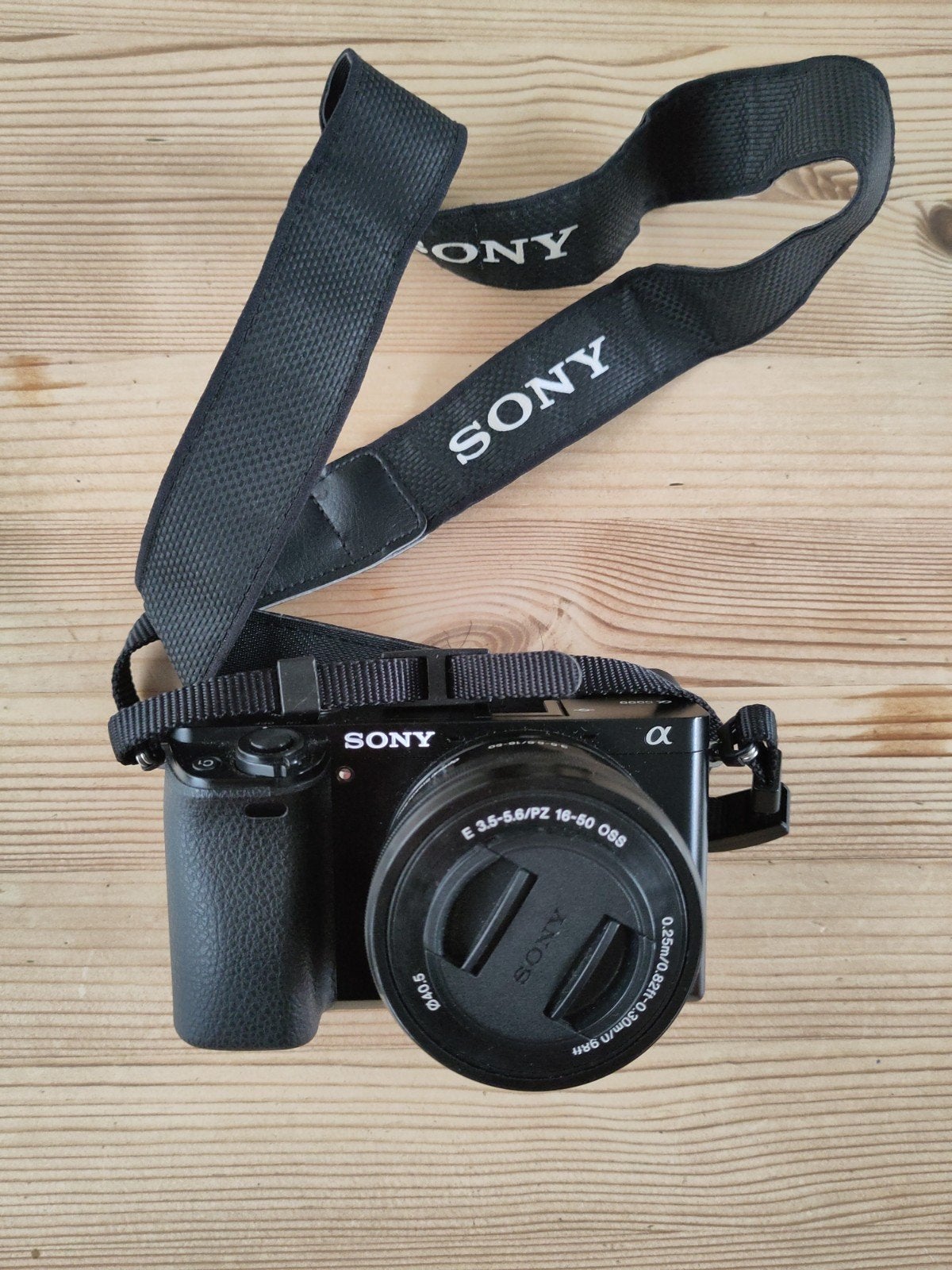 Sony Alpha 6000, Appareil photo bridge, Sacoche d'appareil photo, Enlèvement, Sony
