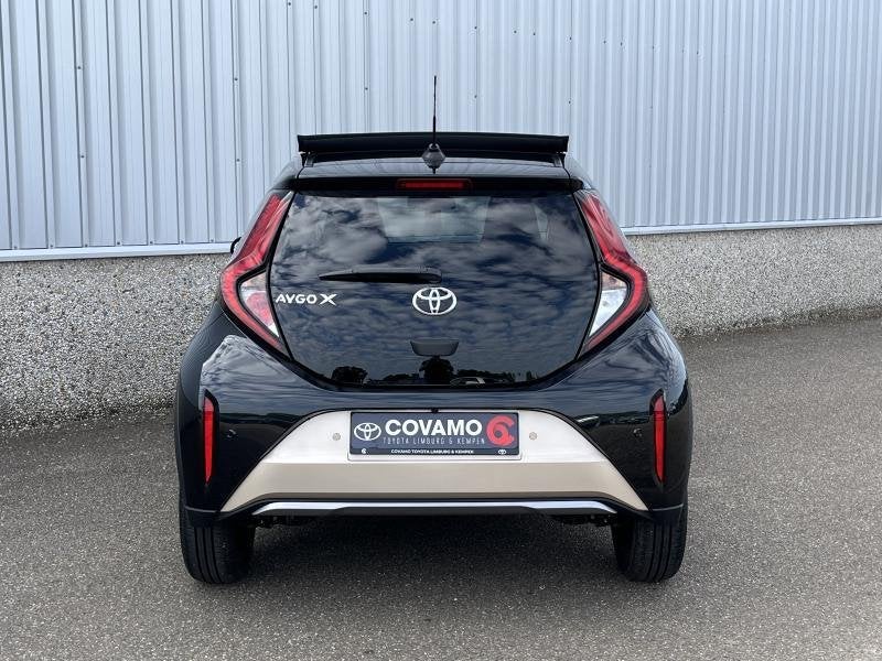 Toyota Aygo 1.0 AIR Envy / 5.000 KM € !!!, Auto's, 110 g/km, https://public.car-pass.be/vhr/0a0868e3-03bb-4a83-a68d-8667d88a0fd5