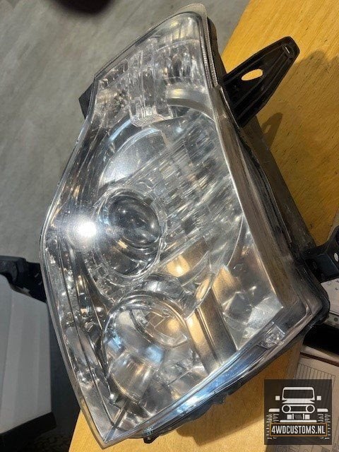 Koplamp rechts Pajero 3.2 €149,- marge, -, -, Enlèvement, Utilisé