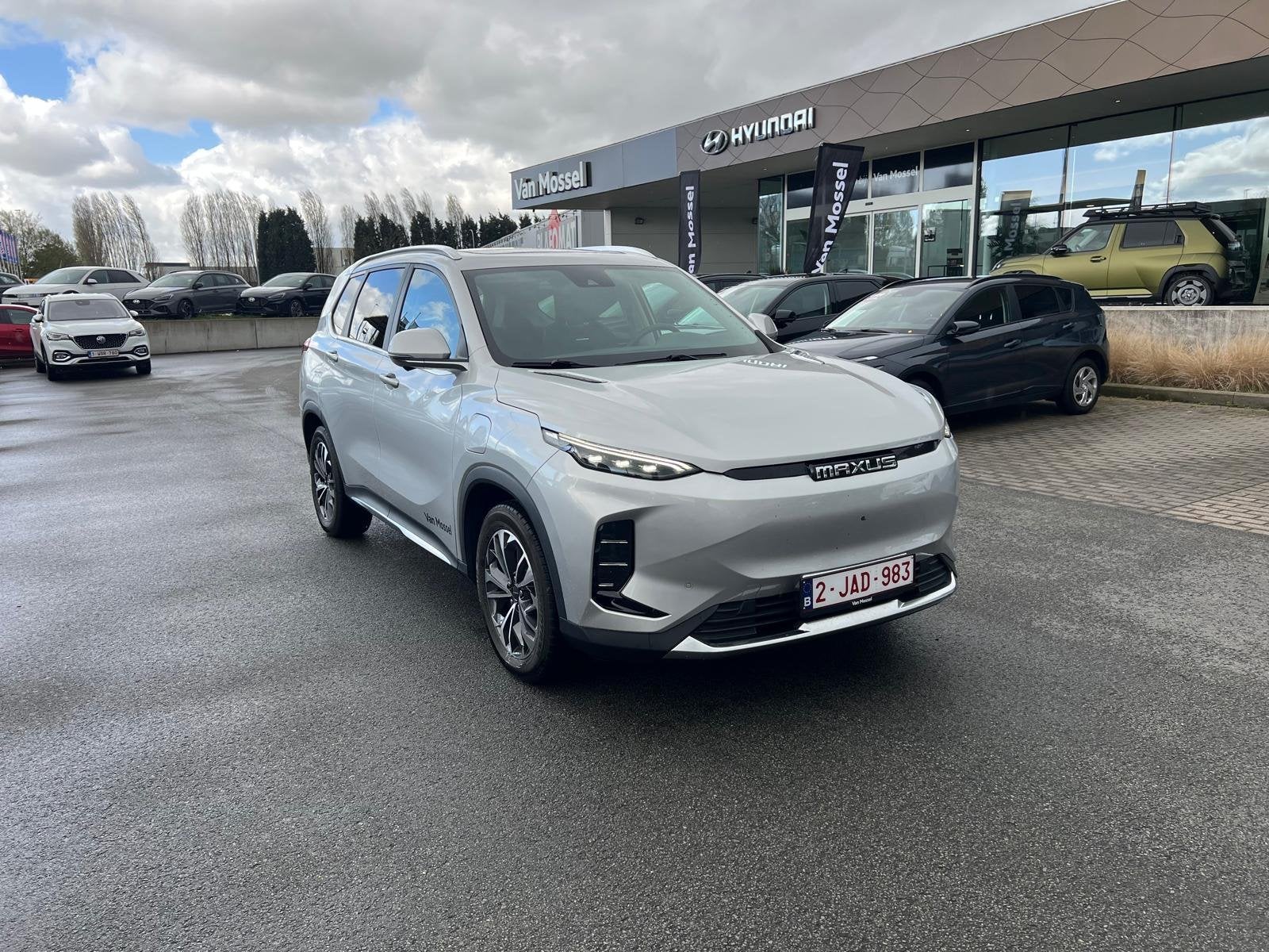 Maxus Euniq 6 BEV 70kWh ELITE (automatique), Autos, 177 ch, Argent ou Gris, Achat, Éclairage LED