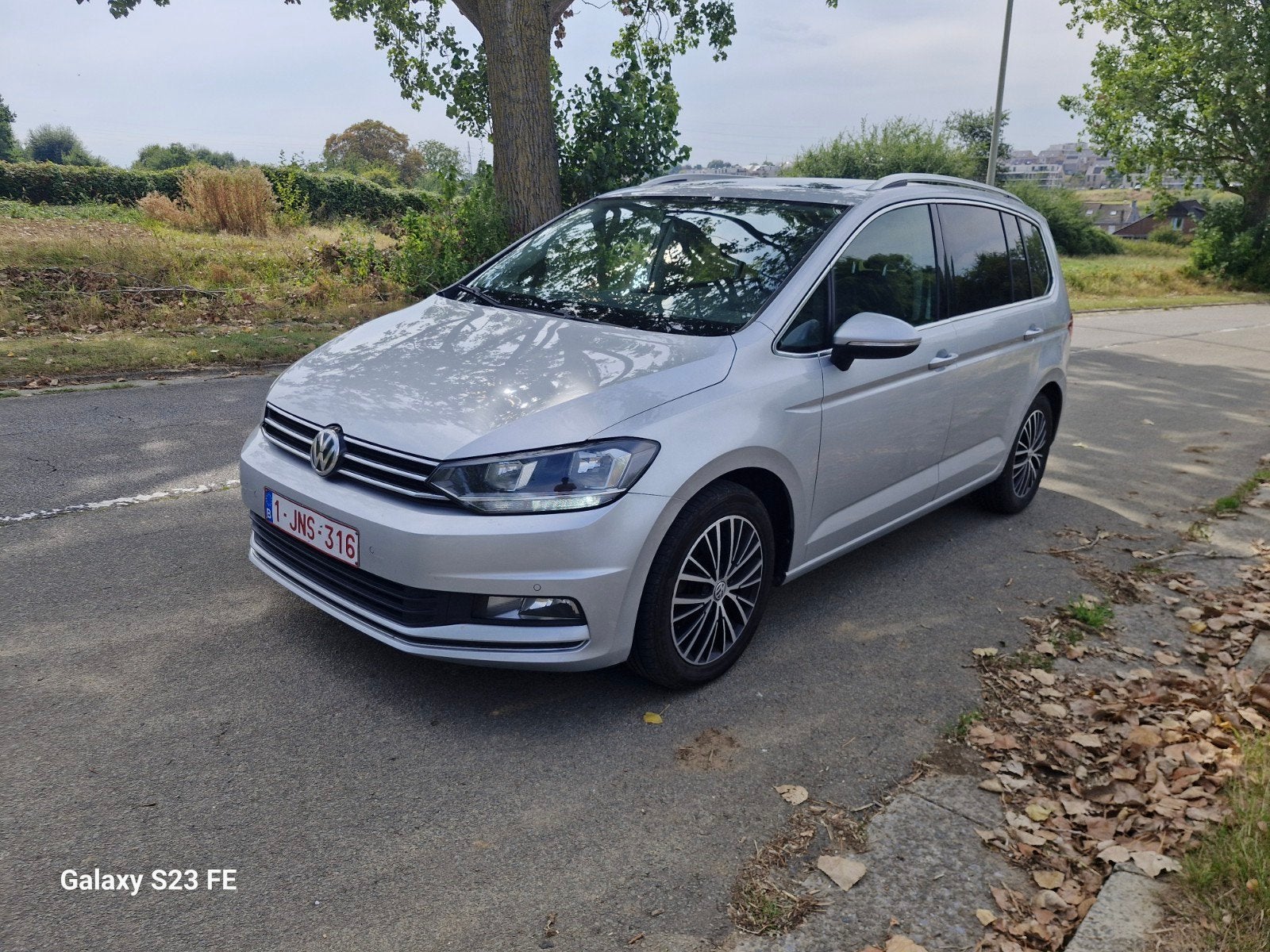 vw touran 1.6TDT Dissel Euro6b, Autos, Euro 6, 5 portes, MPV ou Monospace, 4 cylindres