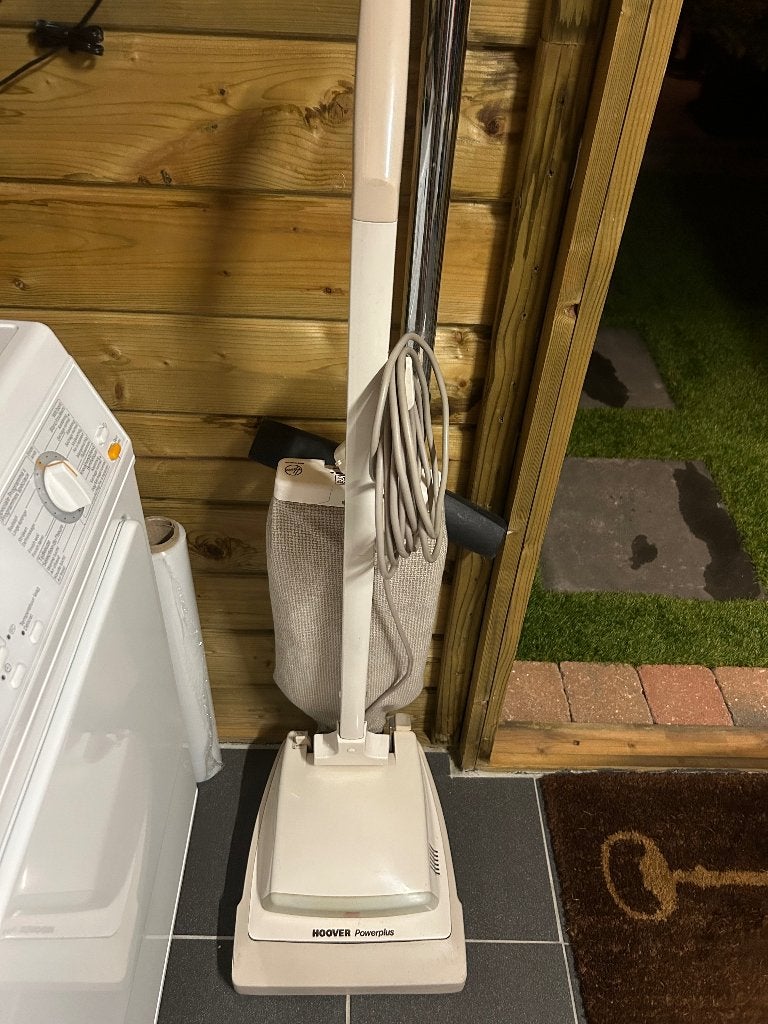 Hoover stofzuiger, Elektronische apparatuur, Stofzuigers, Overige merken, Gebruikt, Steelstofzuiger, Ophalen