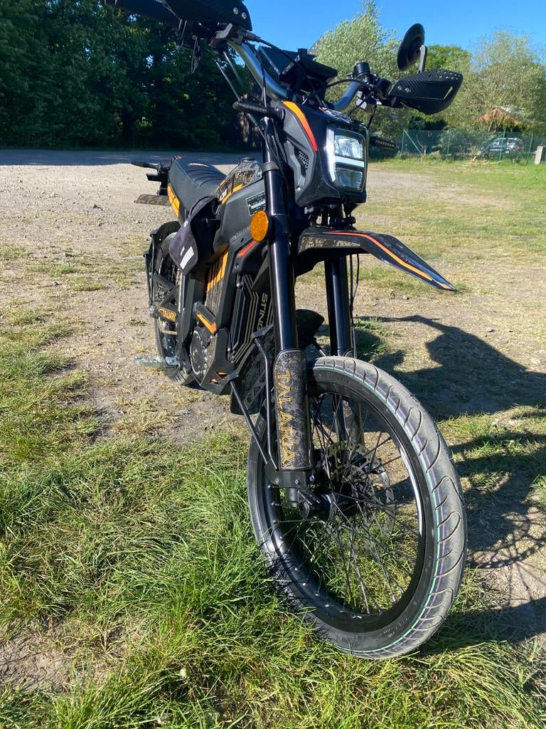 Talaria sting R 4000 ABS, Fietsen en Brommers, Ophalen, Zo goed als nieuw