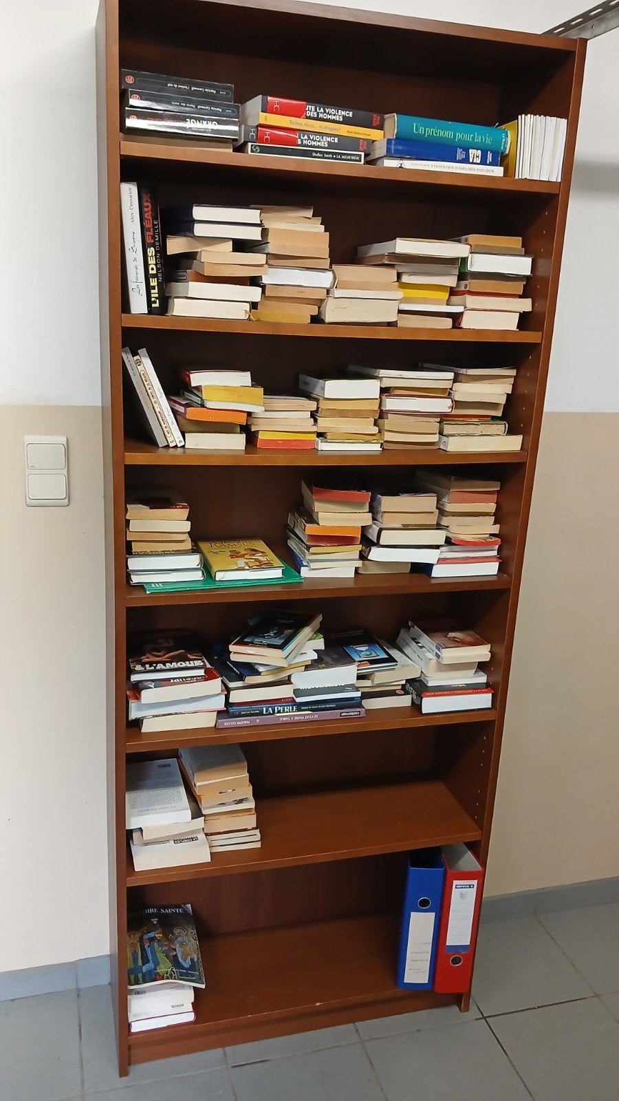 bibliothèque ikéa billy, Enlèvement
