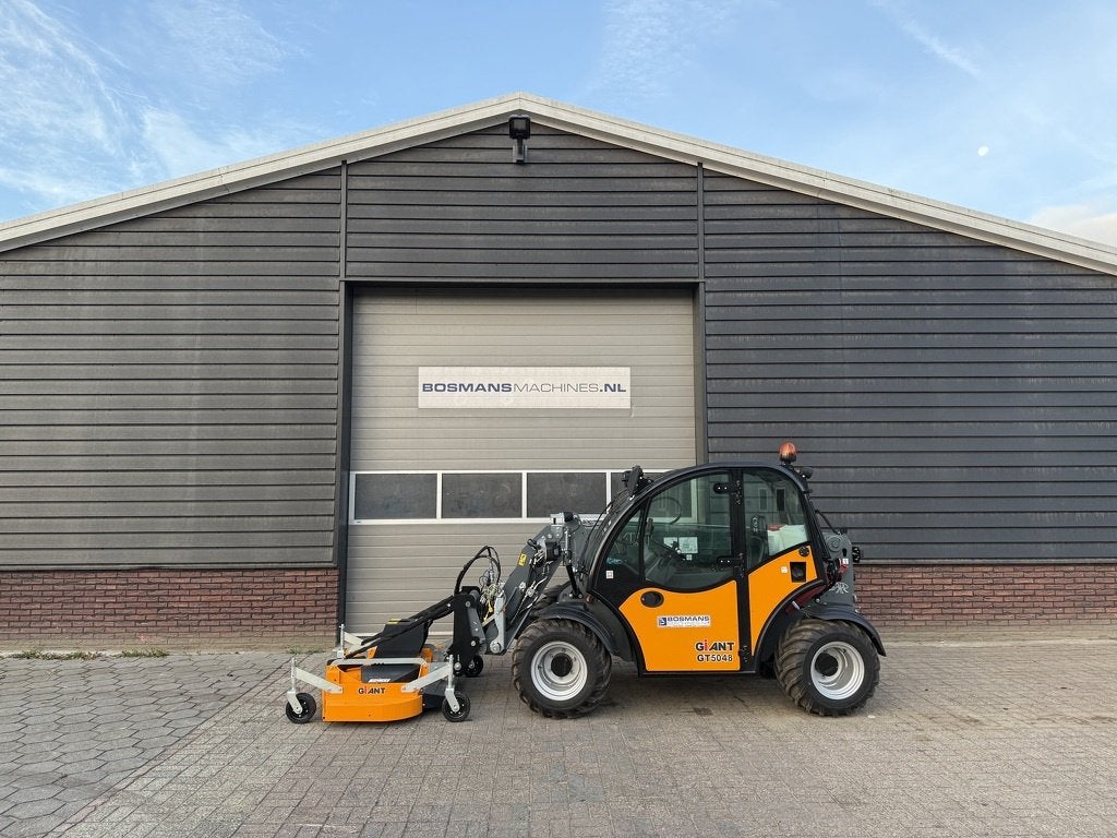 Giant cirkelmaaier / maaier NIEUW voor minishovel / vereiker, Tobroco, Info@tobroco.nl, Sprendlingenstraat 57
5061 KM  Oisterwijk, NL