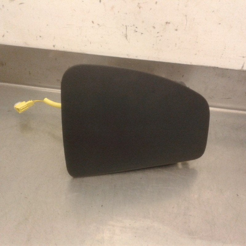 AIRBAG PASSAGER Daihatsu Sirion 2 (M3) (01-2005/06-2013), Utilisé, Daihatsu