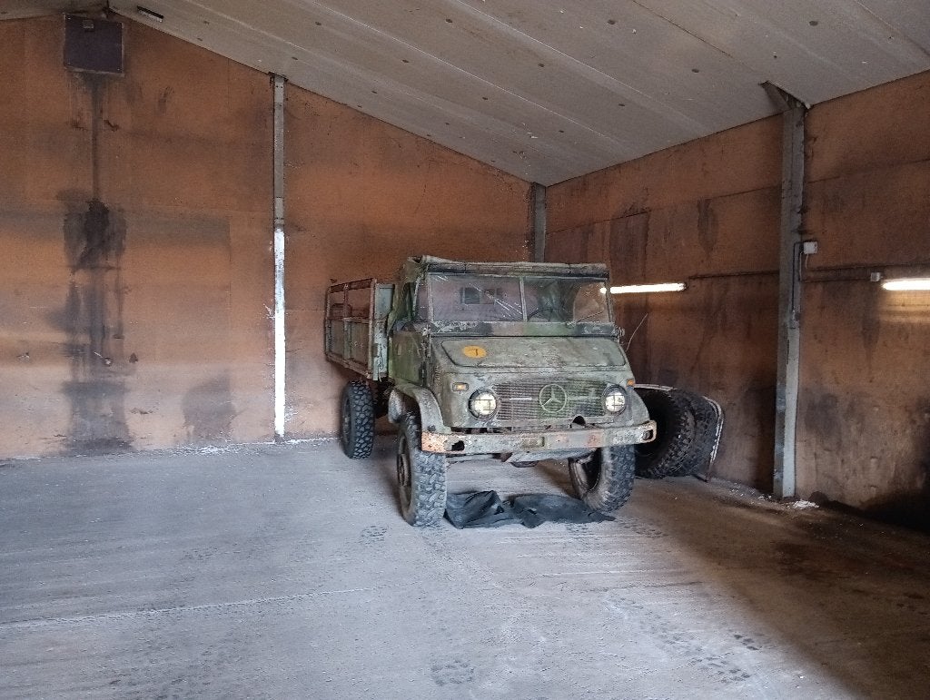 Unimog 1960 roulant mais à restaurer, Autos, Camionnettes & Utilitaires, Achat, 2900 kg, Boîte manuelle, 6 cylindres
