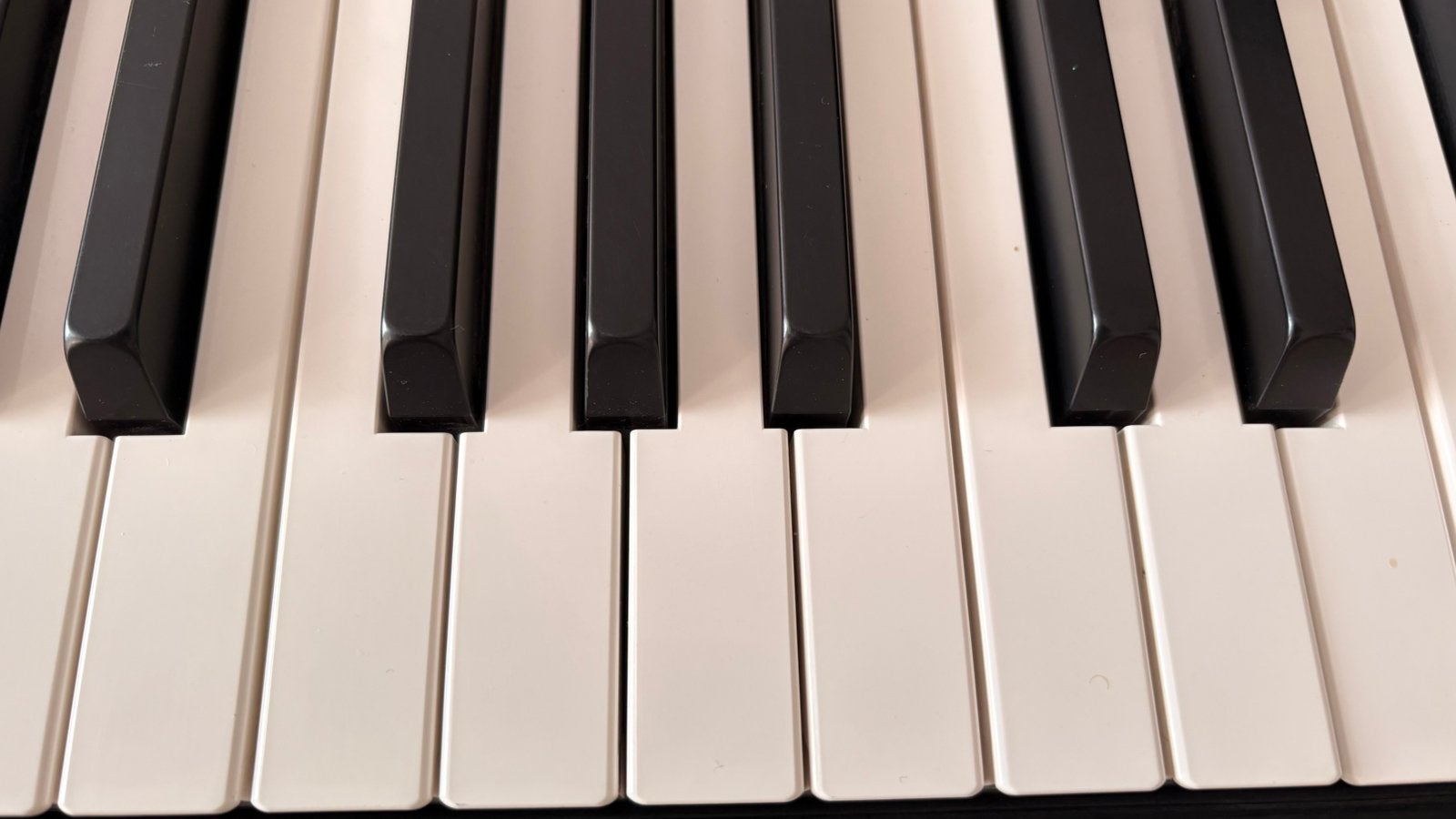 Piano Yamaha P-105, Enlèvement ou Envoi, Utilisé, Noir, Piano