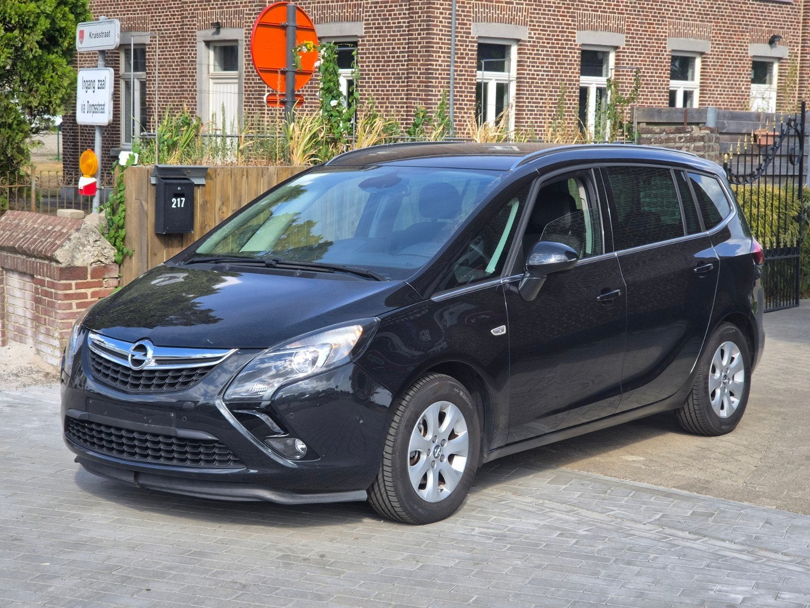 Opel Zafira 2016 1.6 136 CV/Euro 6B/Navi/Export, 100 kW, Euro 6, Entreprise, Boîte manuelle