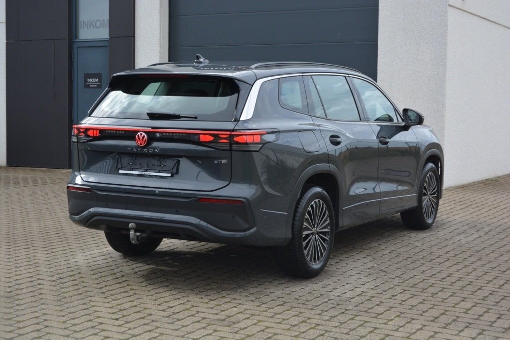 Volkswagen Tayron 1.5eTSI mHEV 7 plaats/Navi/360/Trekhaak, Autos, 144 g/km, Argent ou Gris, Achat, Entreprise