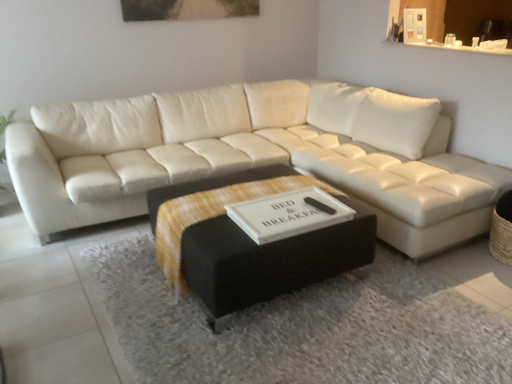 Salon, Ophalen, Zo goed als nieuw
