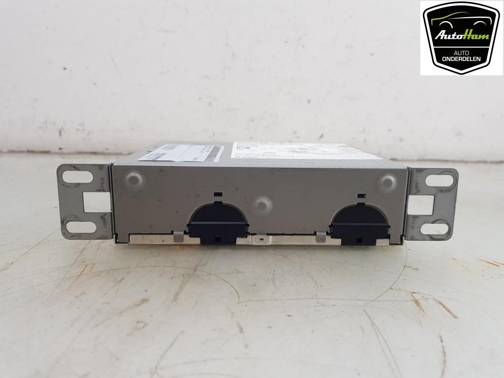 ORDINATEUR MULTIMEDIA Renault Twingo III (AH), Robert Bosch AG, Renault, Utilisé, Robert-Bosch-Allee 1
74232  Abstatt, DE