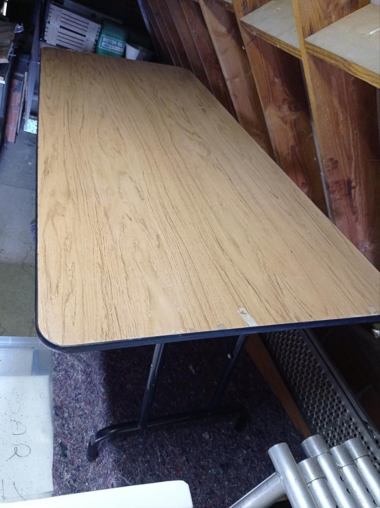 Banket tafels, Ophalen