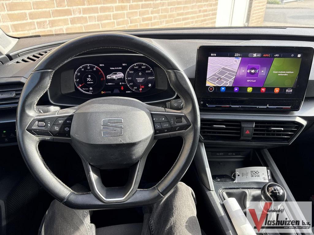 Seat Leon Sportstourer 1.0 TSI Reference | € 8.900,- NETTO!, Auto's, Seat, Leon, Zwart, Bedrijf, Grijs