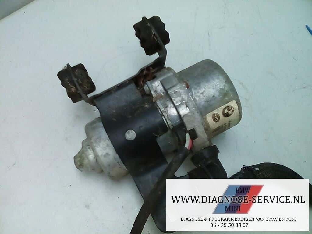 BMW M3 V8 E90 E92 E93 Vacuum Pomp Remmen BMW Nummer 2283333, Gebruikt, -, -, Ophalen of Verzenden