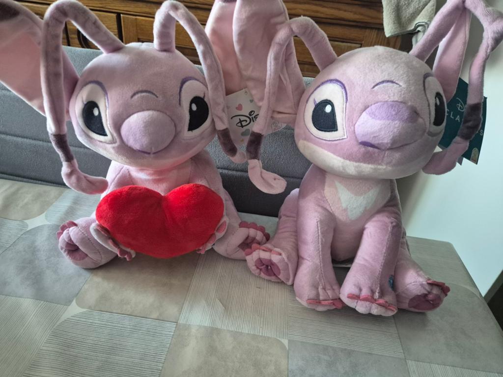 Stitch knuffels 4 stuks met muziek 80€ voor de 4 stuks, Ophalen, Nieuw