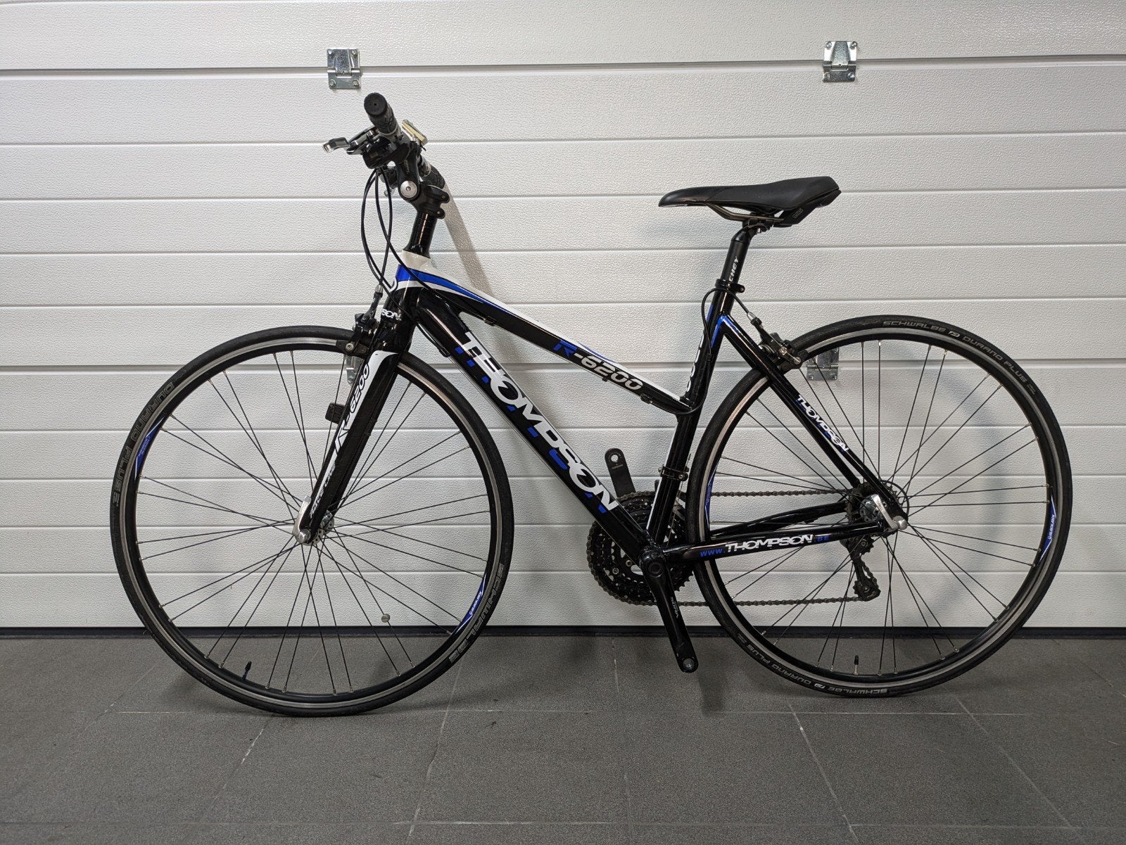 Sportieve damesfiets Thompson r-6200, Enlèvement