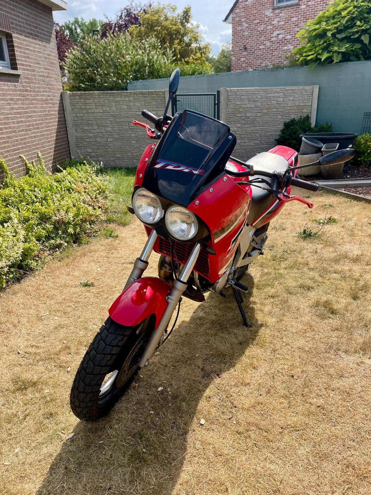 Prachtige Yamaha tdr 125, Tourisme, Jusqu'à 11 kW, 1 cylindre, Neuf