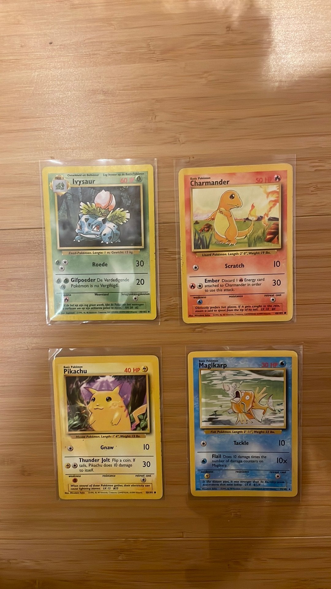 Pikachu(eng), charmander(eng), magikarp(eng), ivysaur(nl), Ophalen of Verzenden, Zo goed als nieuw, Meerdere kaarten
