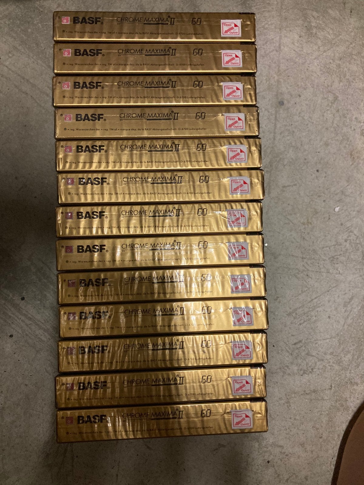 Basf Chrome maxima cassettebandjes 13x, Ophalen of Verzenden, Nieuw in verpakking, 2 t/m 25 bandjes, Onbespeeld