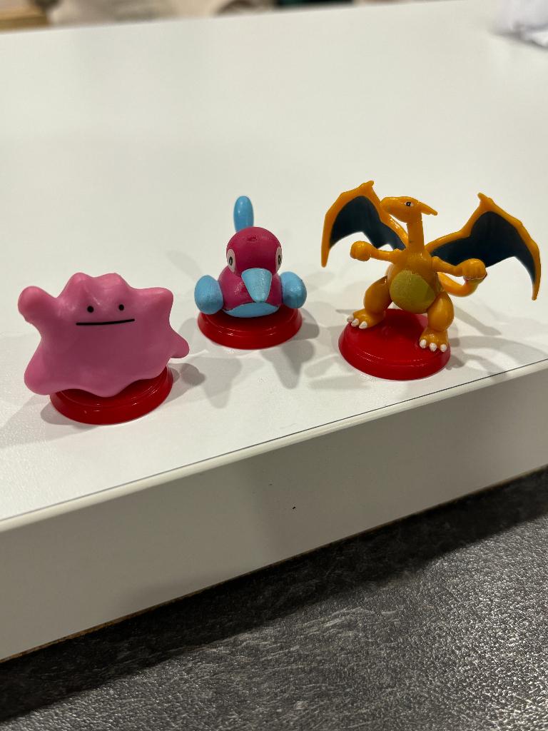 Vintage Pokémon mini figuren Ditto Porygon Chariza, Hobby en Vrije tijd, Ophalen of Verzenden, Gebruikt