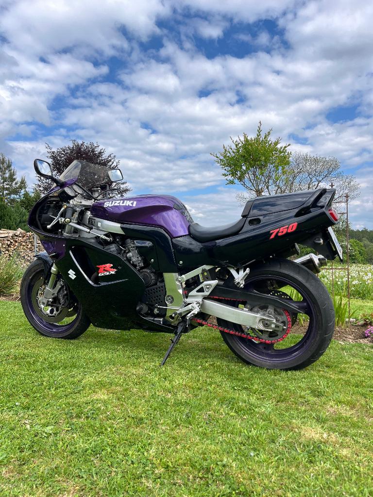 Suzuki GSXR 750 de 1993 !, Motos, Particulier