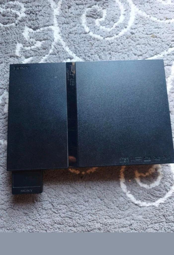 PlayStation 2 + 7 games + 4 controllers, Games en Spelcomputers, Spelcomputers | Sony PlayStation 2, Ophalen, Zwart, Met games