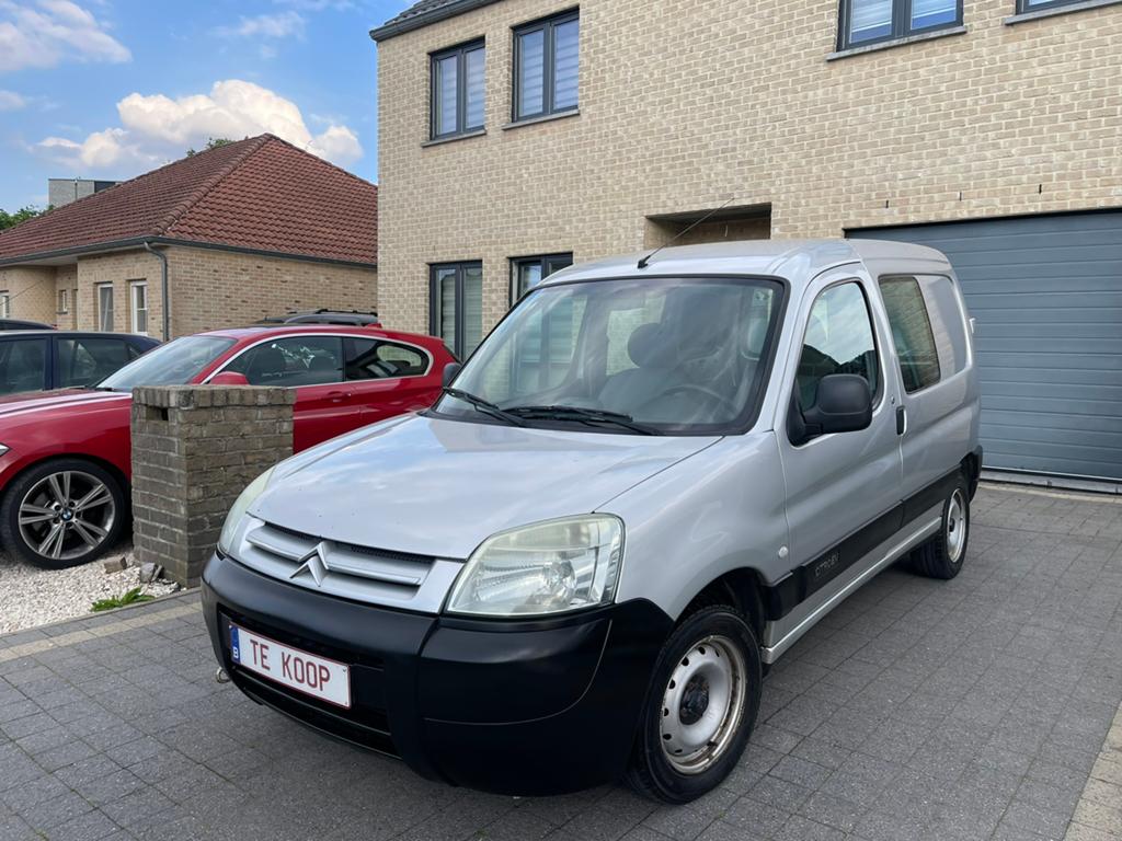 Citroen Berlingo 2.0HDI Start rijd Goed Gekeurd Trekhaak, Auto's, Voorwielaandrijving, 4 deurs, Stof, 4 cilinders