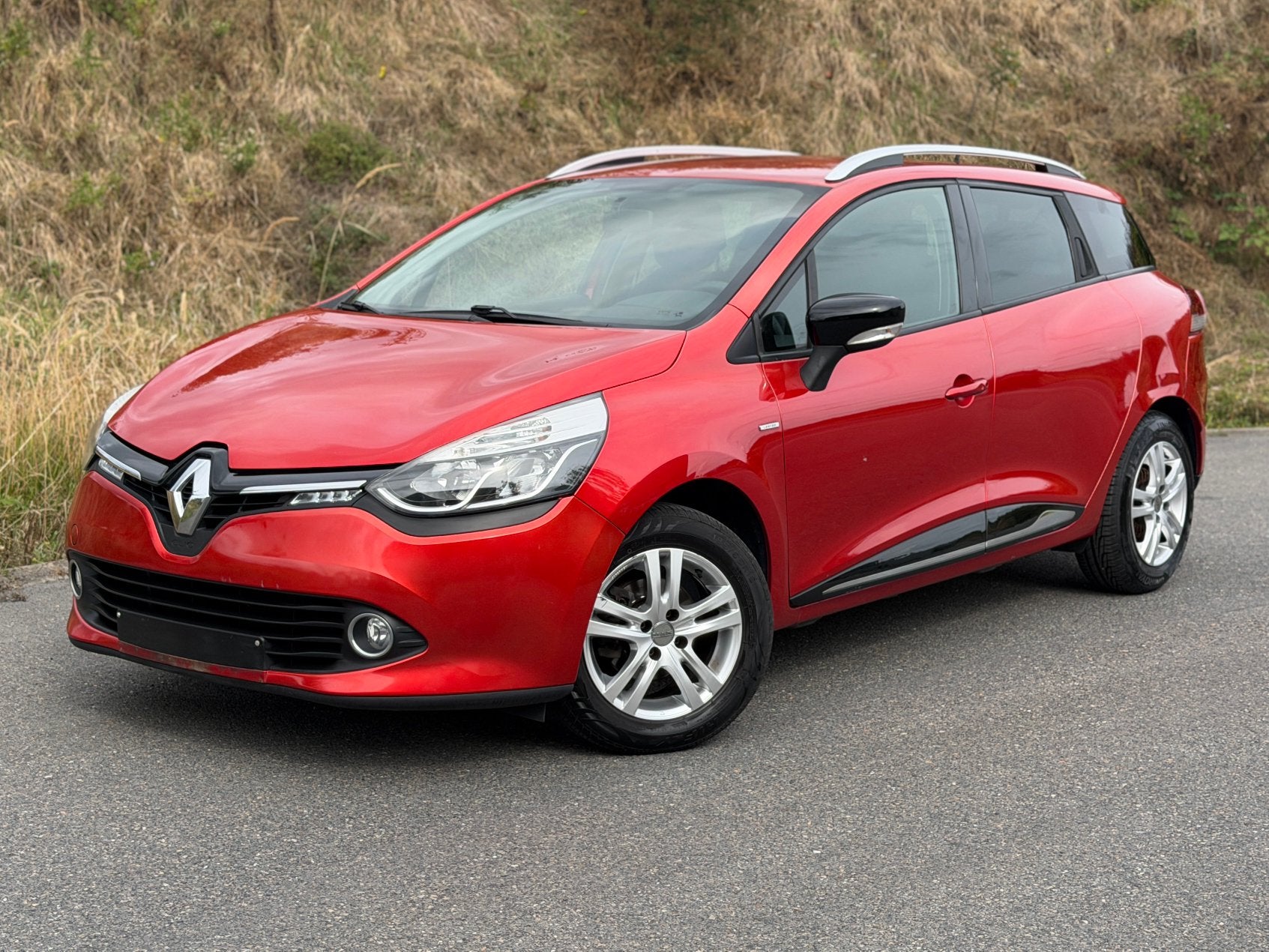 Renault Clio 0.9 TCe | 2017 | 119.000km, 5 deurs, Particulier, Rood, Clio