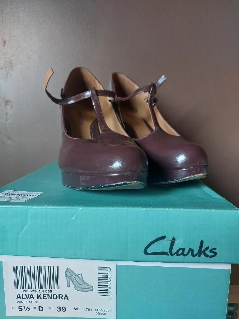 Schoenen maat 39 hoge hak 10 cm Clarks en Weekend, Vêtements | Femmes, Chaussures, Autres couleurs, Comme neuf, Enlèvement, Chaussures de danse