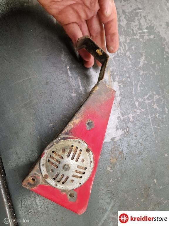 Kreidler Eitank 1959 tank bevestiging op frame claxonhuis, Fietsen en Brommers, Gebruikt, Kreidler, Ophalen of Verzenden, Kreidler