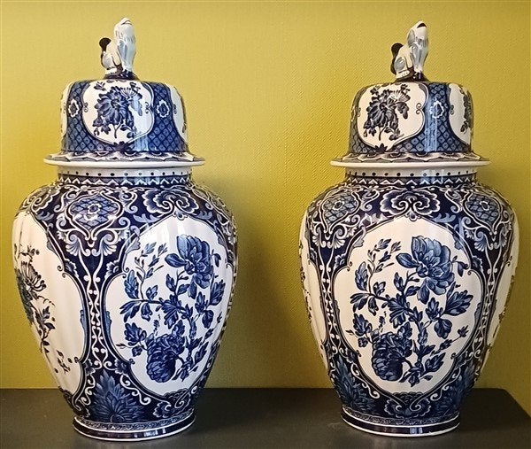 2 Delft blauwe vazen 50 € per stuk, Ophalen