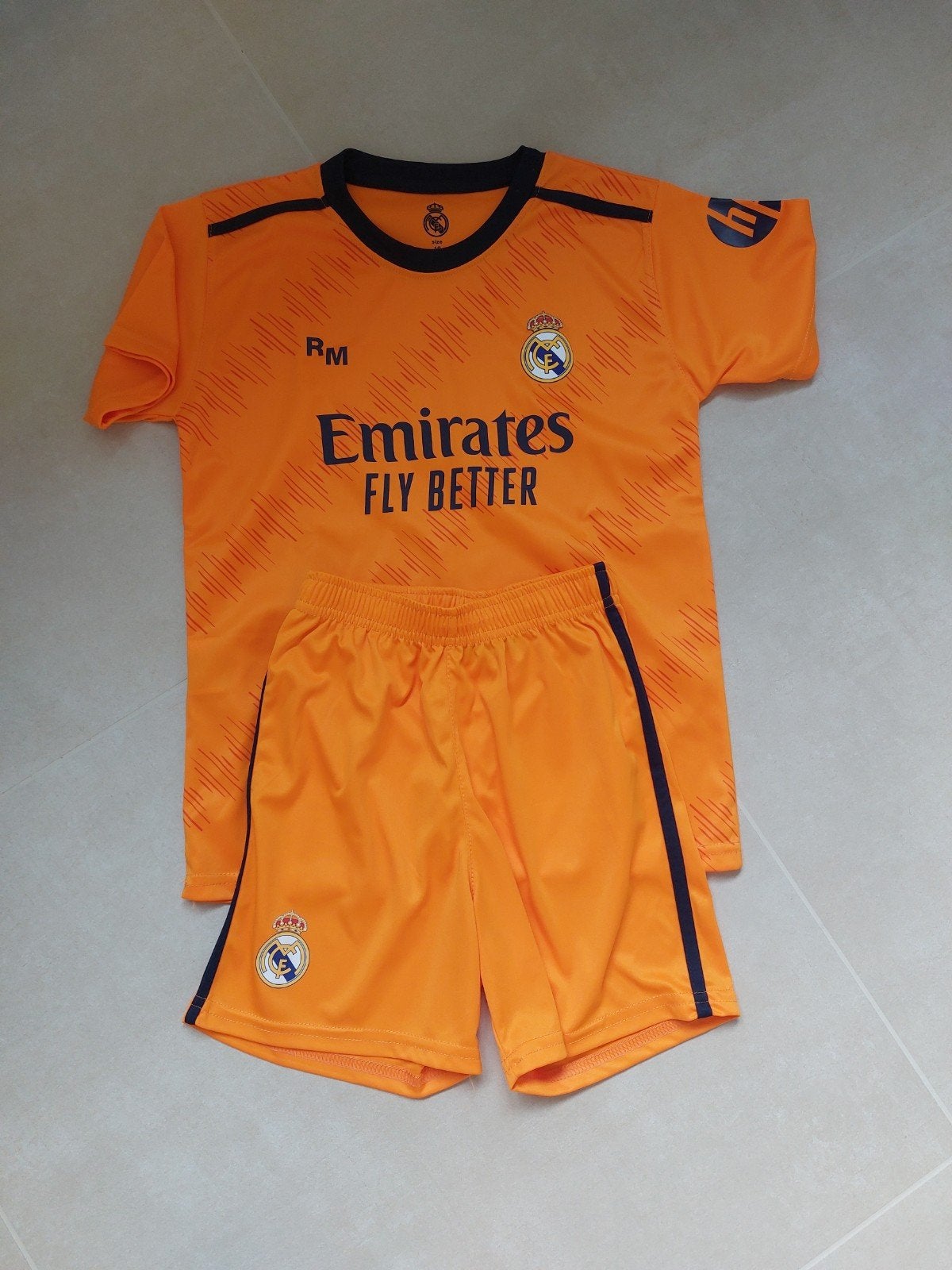 Voetbal outfit 10 jaar, Enlèvement ou Envoi